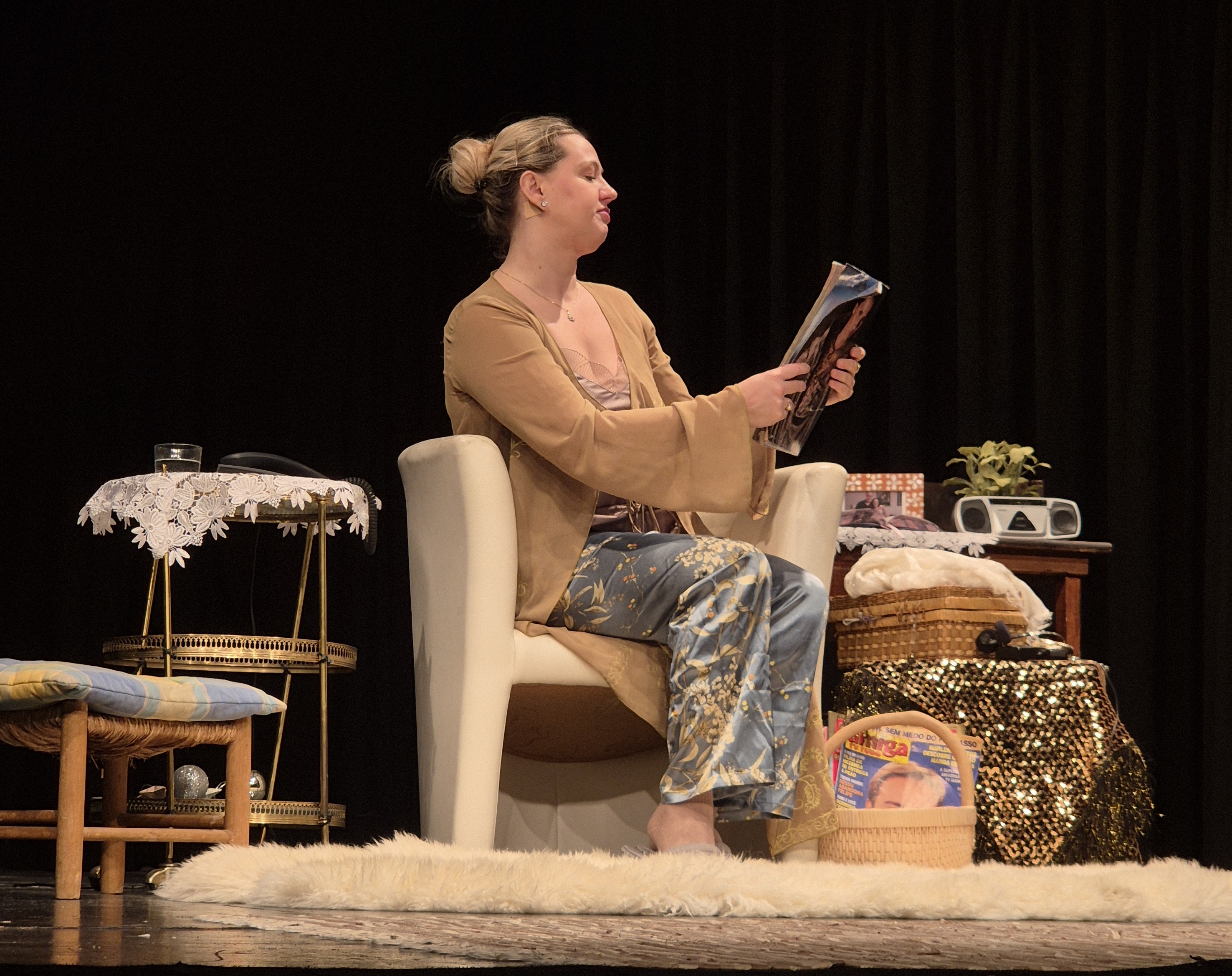Última semana de Adorável Desgraçada de Leilah Assumpção no Teatro Commune