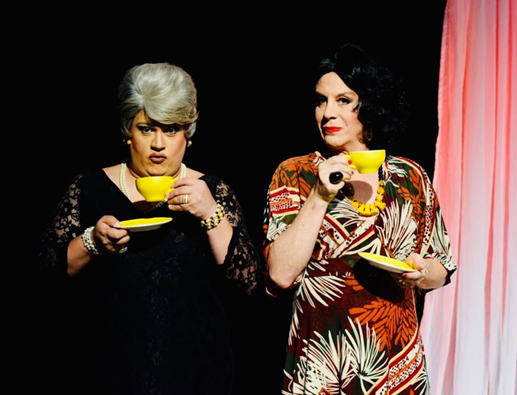 Eduardo Martini e Raphael Gama em 'Uma Lágrima para Alfredo' no Teatro das Artes