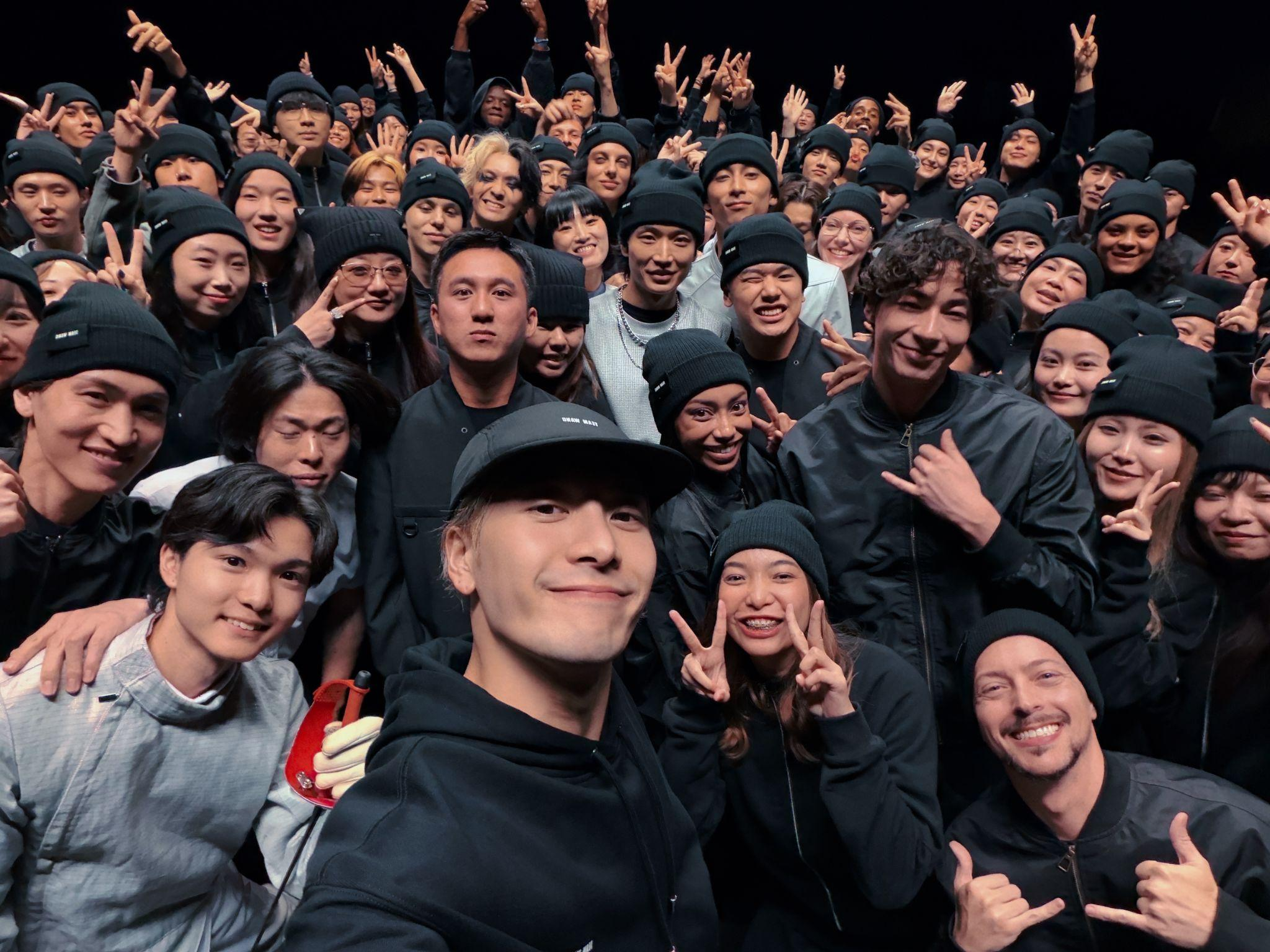 Jackson Wang lança clipe de 'Thank You' com participação de fãs e reflete sobre sua trajetória