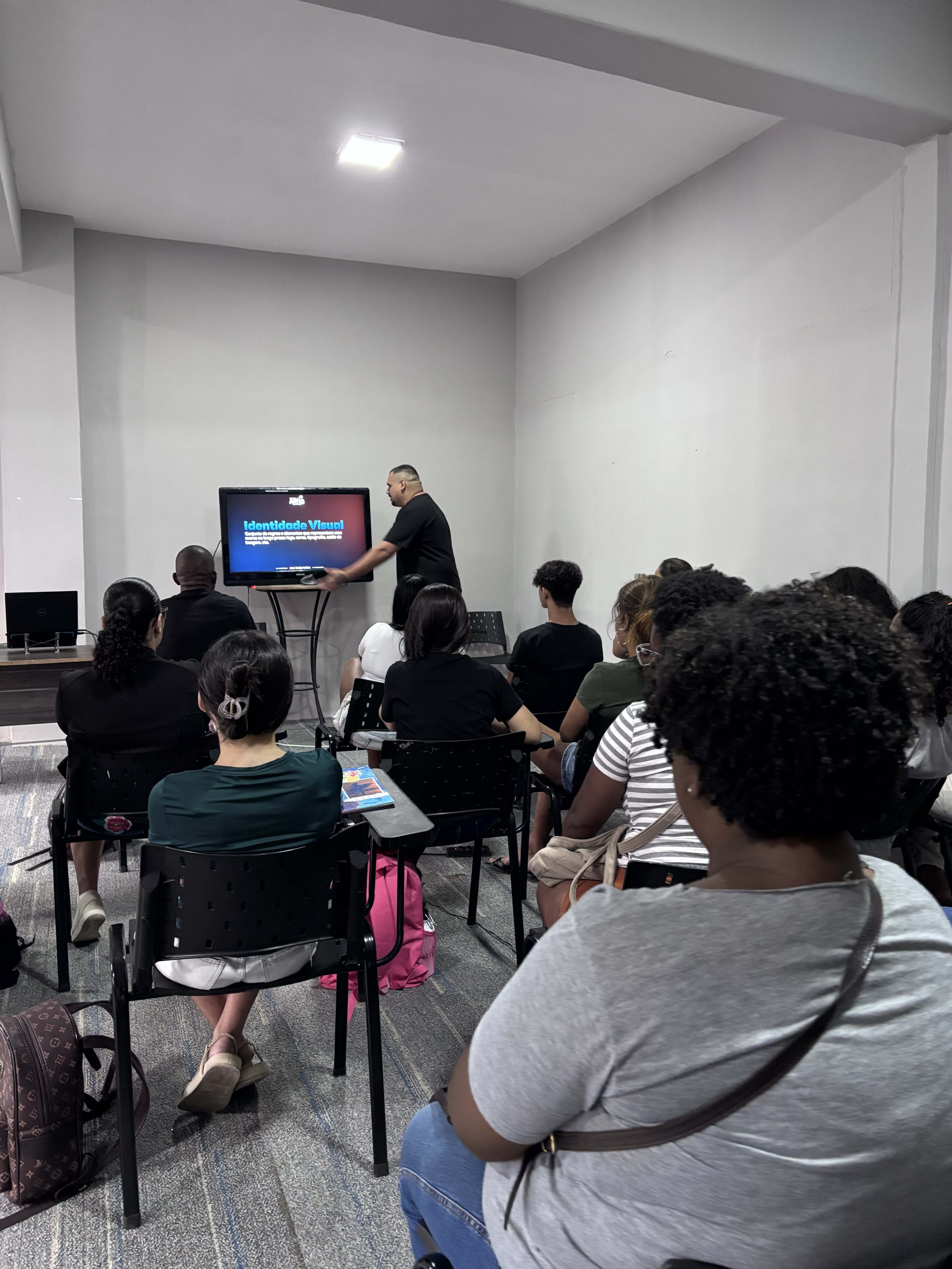 Teatro Nova Iguaçu Petrobras abre inscrições para cursos gratuitos em Economia Criativa